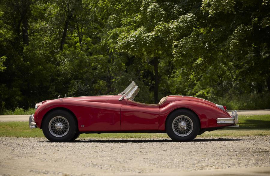  Jaguar XK140 Roadster 1957 года  (фото 13 из 18)